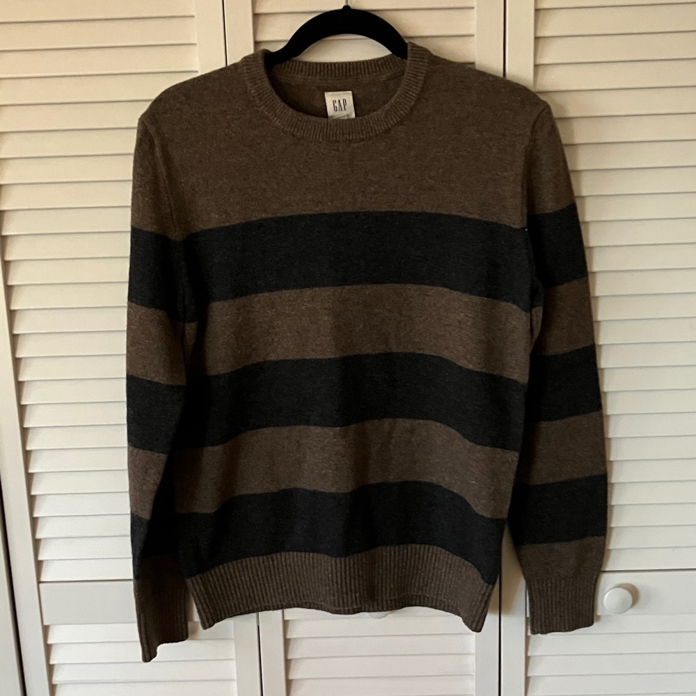 Gap Rugby Stripes‎ Wool Blend Sweater Men’s Size S gray and brown classic crew